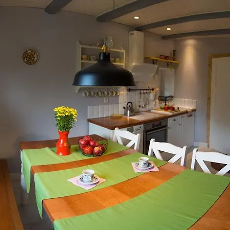 Dom Sielski W Gorach Stolowych