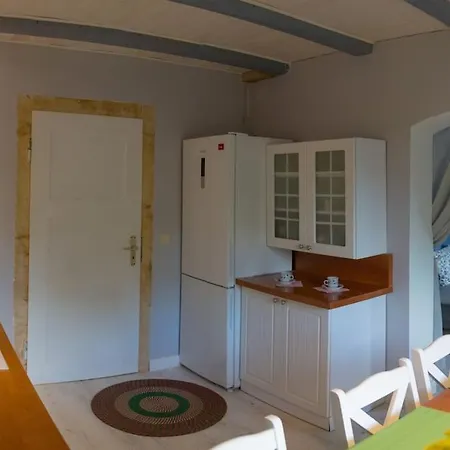 Dom Sielski W Gorach Stolowych *