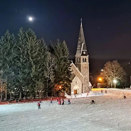 Dom Sielski W Gorach Stolowych