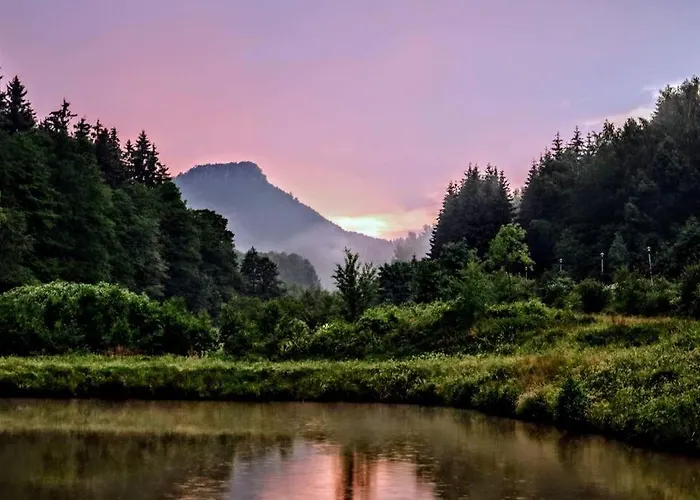 Semesterbostad Dom Sielski W Gorach Stolowych *