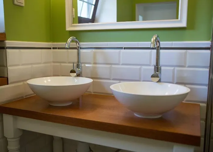 Semesterbostad Dom Sielski W Gorach Stolowych