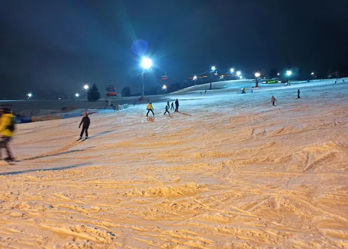 Dom Sielski W Gorach Stolowych Nyaraló